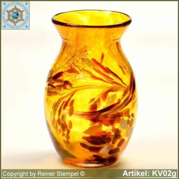 Glass vase pitcher vase decorative in color and shape KV02g